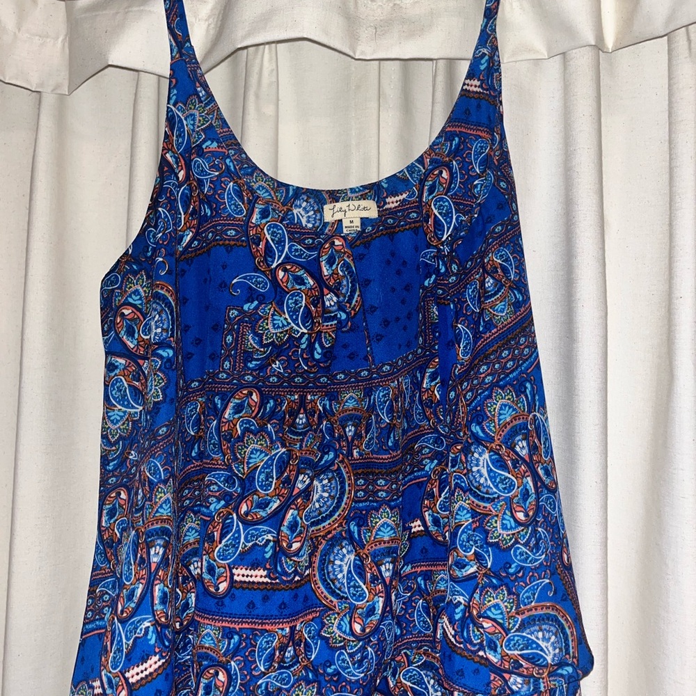 Lily White Blue Paisley Women's Top